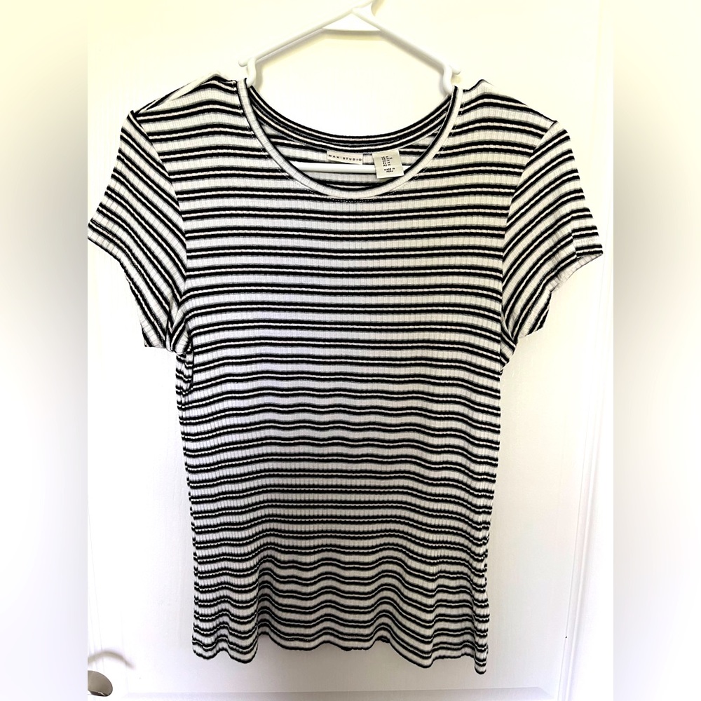 Max Studio Black and Cream Stipe Tee Shirt
